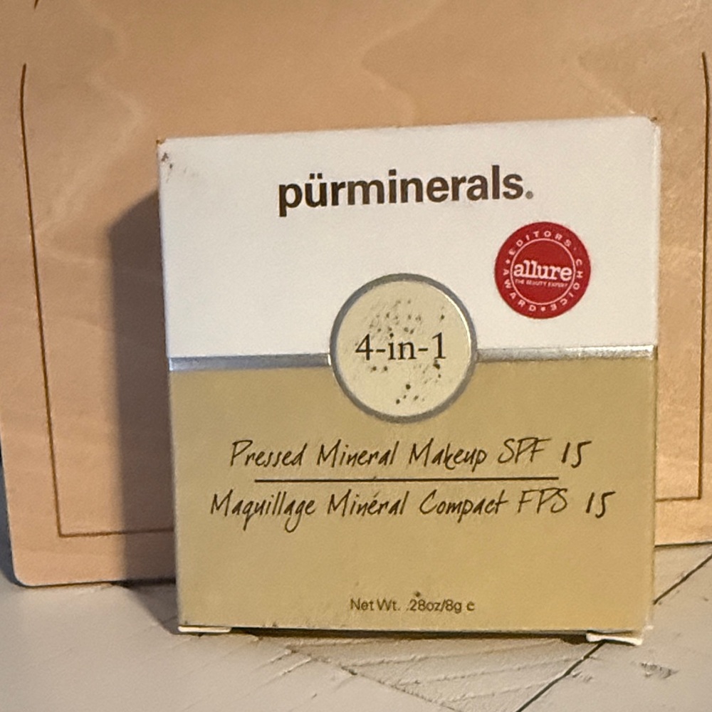 Pür Minerals Porcelain 4-in-1 Pressed Mineral Makeup SPF 15